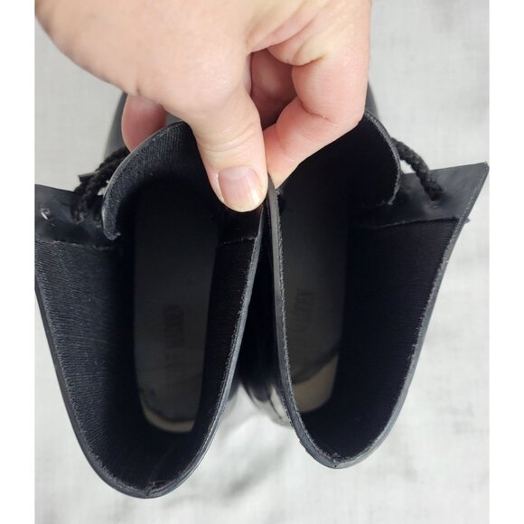 Steve Madden Black Rubber Lace up Boots Women's Size 8 Winter Fall Classic Style - Picture 5 of 8